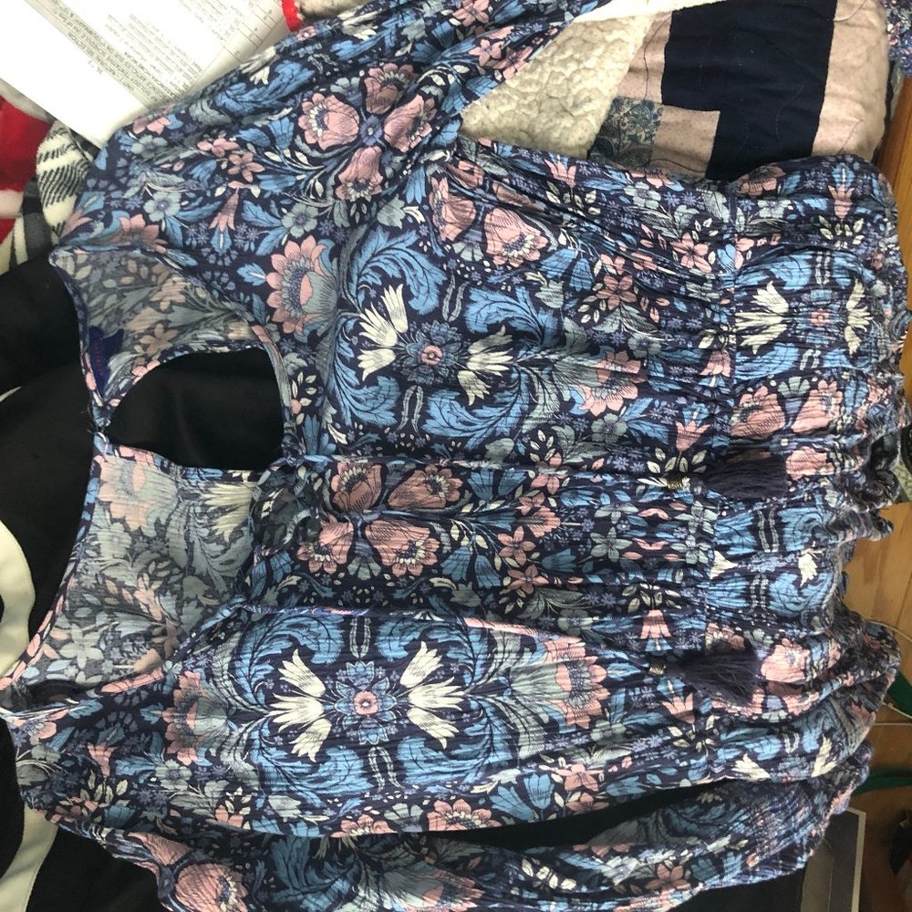 Aeropostale Romper size small
